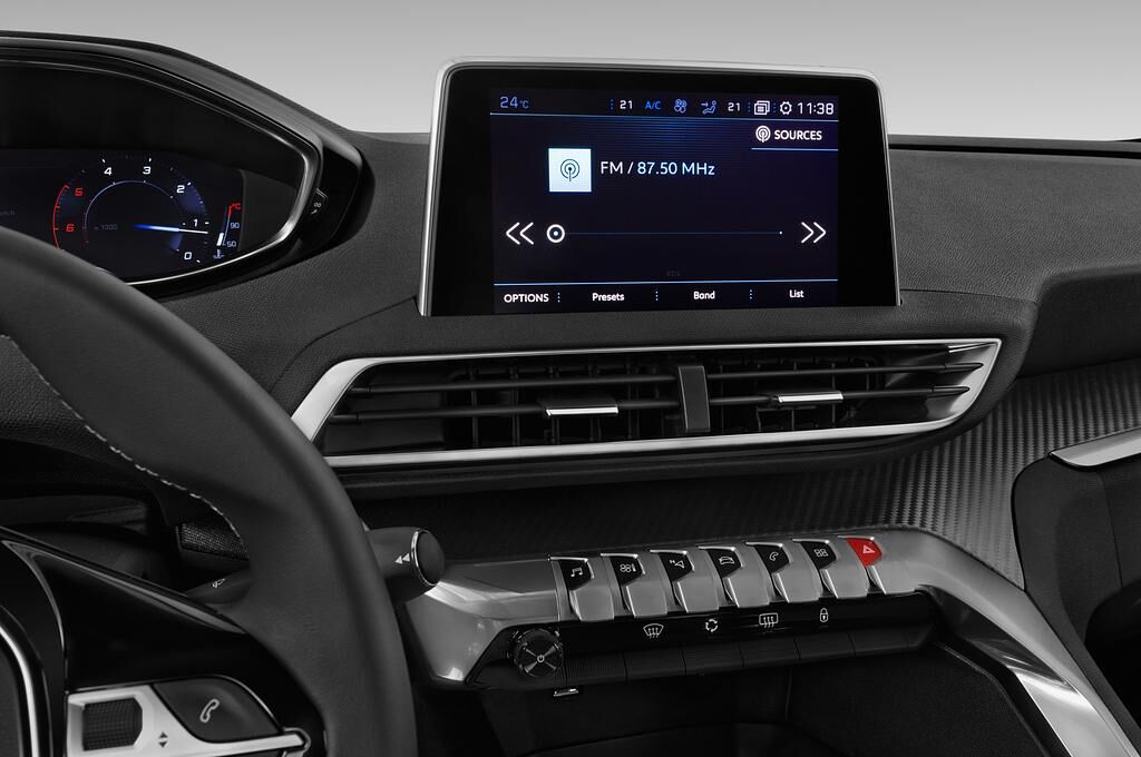 Peugeot 3008 (Baujahr 2018) Active 5 Türen Radio und Infotainmentsystem