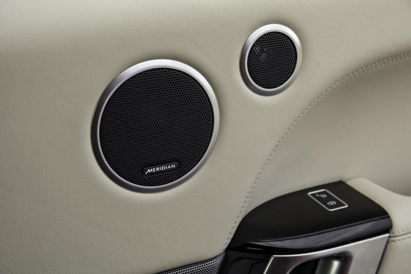 Das Premium-Soundsystem des Range Rover Sport SD V8 kostet extra