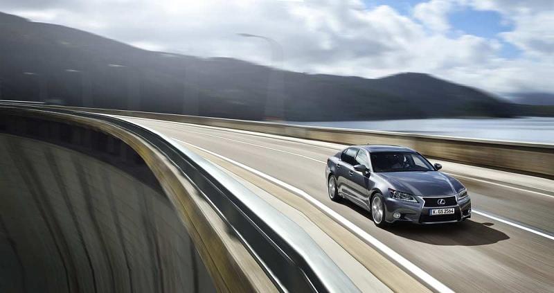 Lexus GS 300h: nicht als Plug-In-hybrid zu bekommen