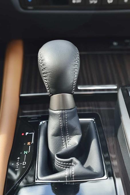 Lexus GS 300h