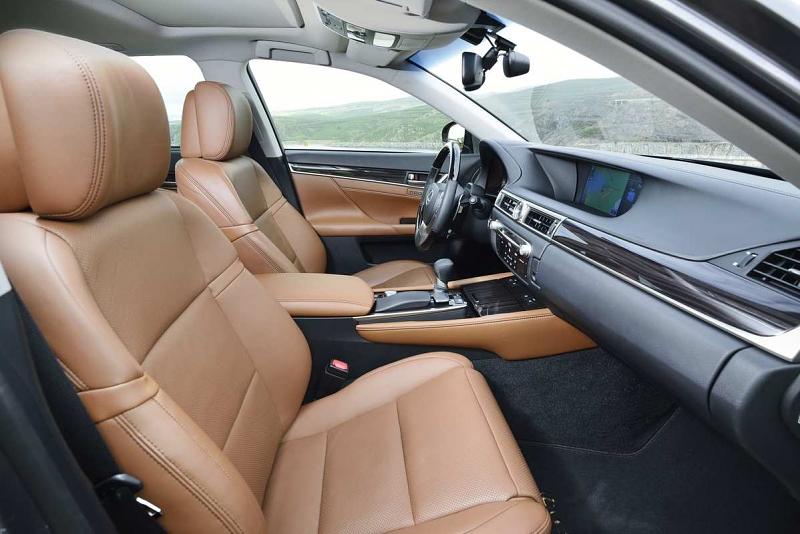 Lexus GS 300h