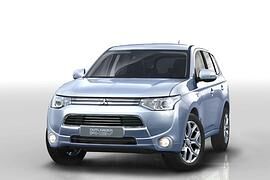 Outlander PHEV gewinnt „Innovation Award“ bei der Wahl zum „Auto des Jahres“ 2013 / 2014 in Japan