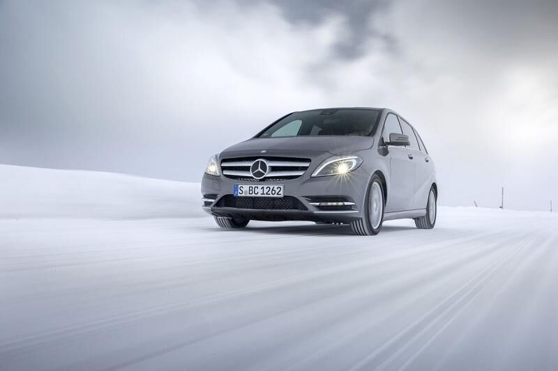 Die Mercedes-Benz B-Klasse hat jetzt auch einen Allradantrieb