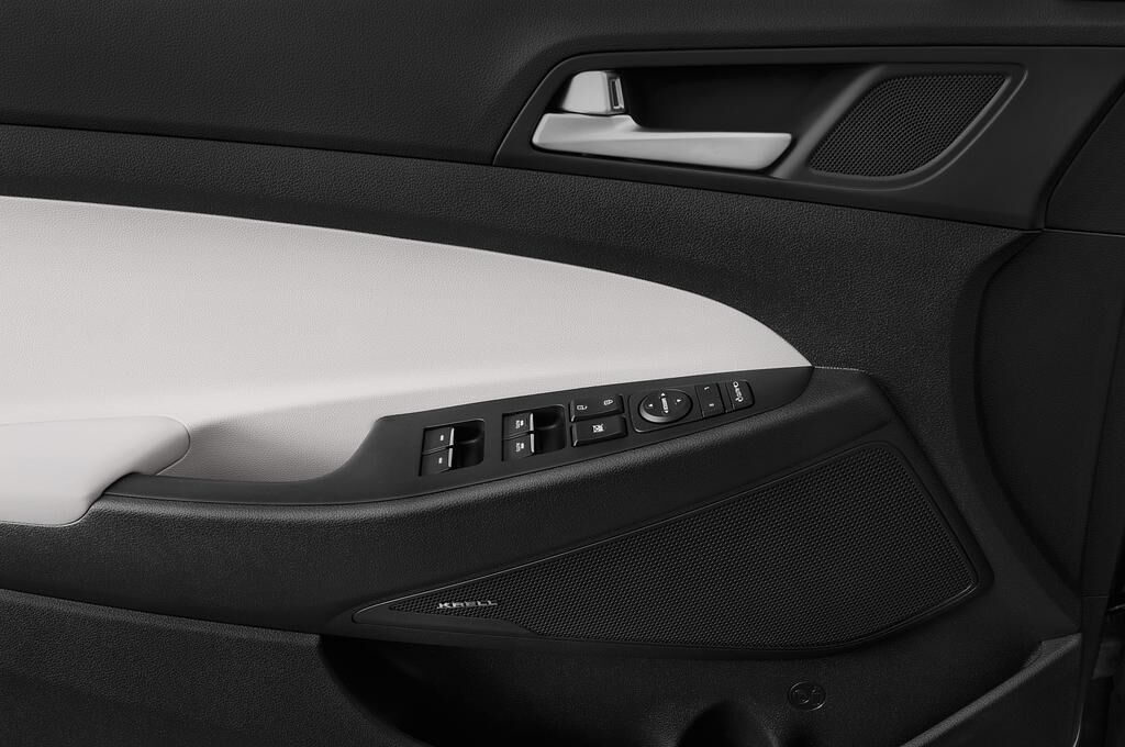 Hyundai Tucson (Baujahr 2019) Premium 5 Türen Bedienungselemente Tür