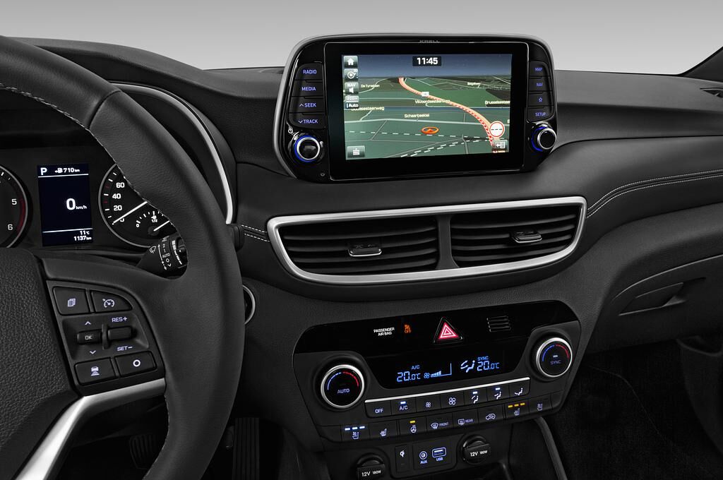 Hyundai Tucson (Baujahr 2019) Premium 5 Türen Temperatur und Klimaanlage
