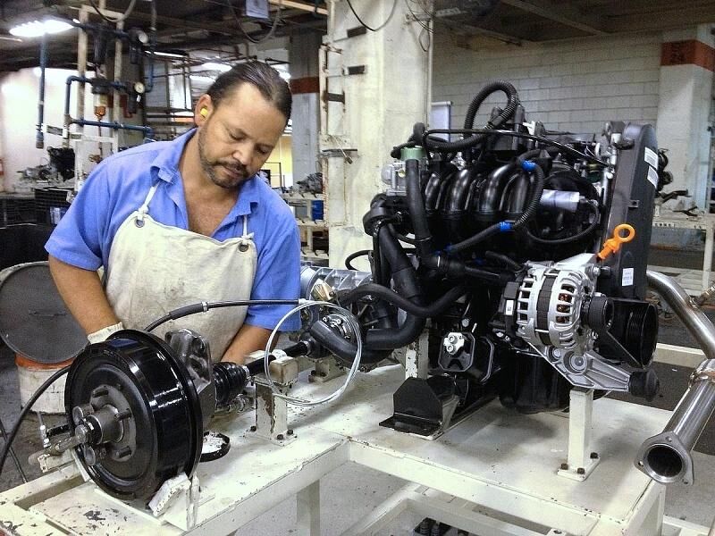 Produktion der letzten VW Kombi in Brasilien