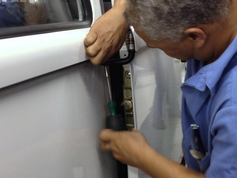 Produktion der letzten VW Kombi in Brasilien