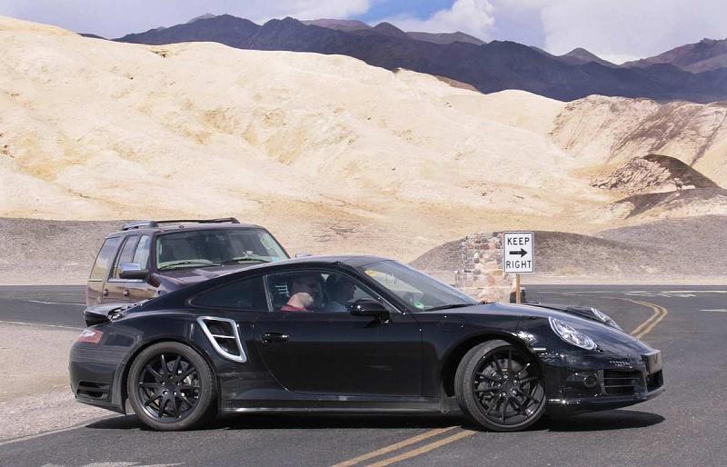 Der neue Porsche 911 Turbo - fotografiert im August 2012.