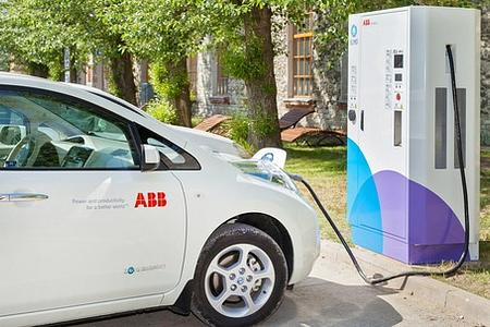 ABB verdoppelt den Schnelllade-Ausbau in Dänemark