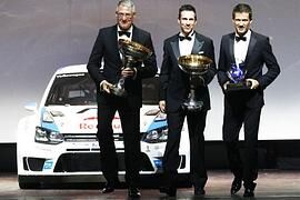 FIA Rallye-WRC: Weltmeister-Trophäen an Volkswagen überreicht
