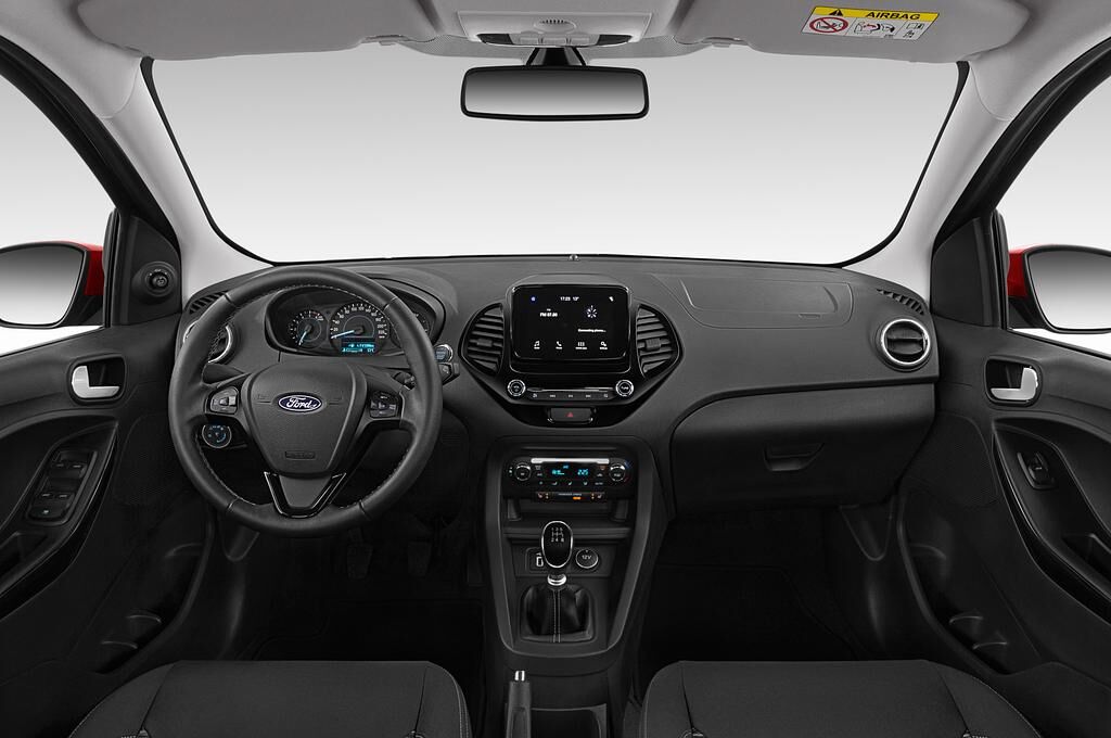 Ford Ka+ (Baujahr 2019) Cool & Connect 5 Türen Cockpit und Innenraum