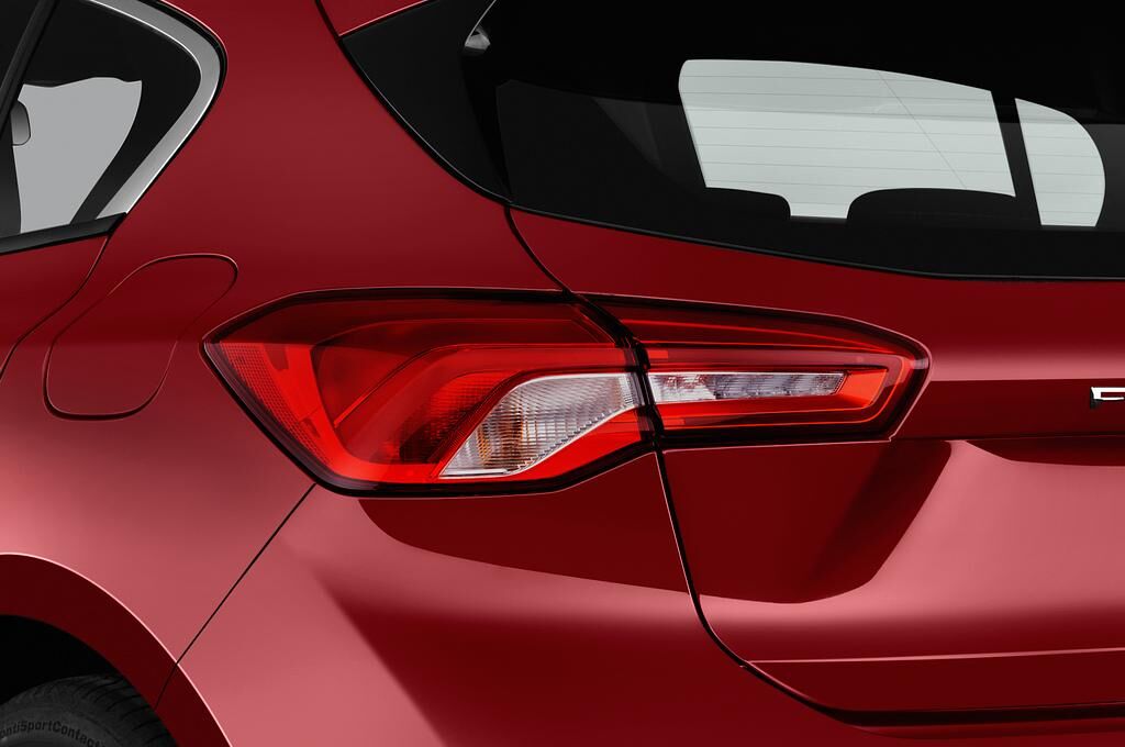 Ford Focus (Baujahr 2018) Titanium 5 Türen Rücklicht