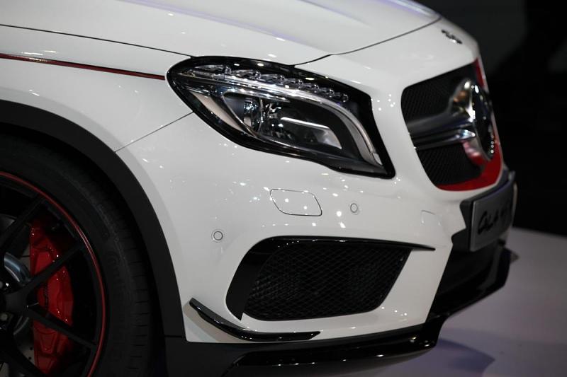 Der starke Motor braucht genug Atemluft