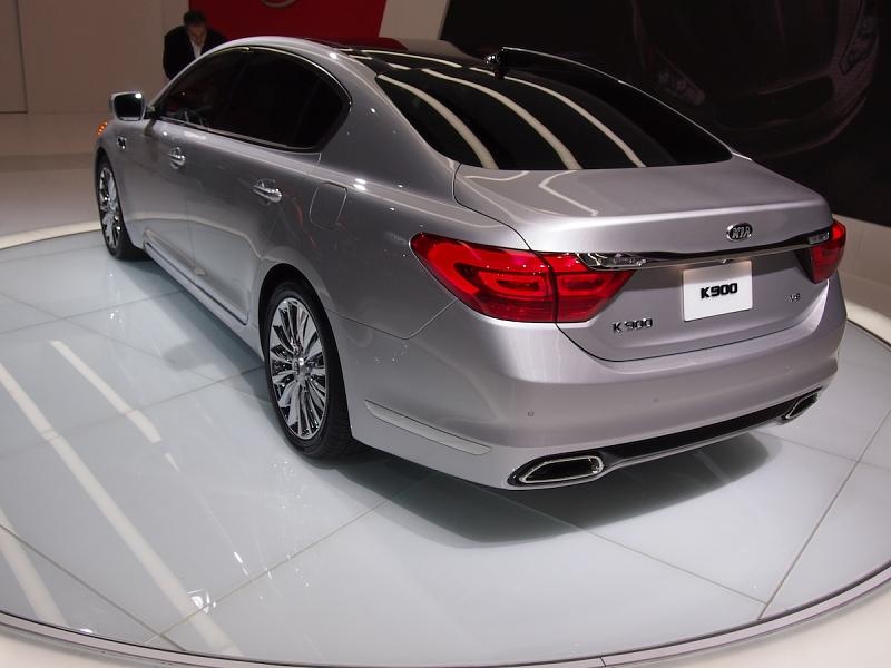 Der Kia K900 ist durchaus ansehnlich