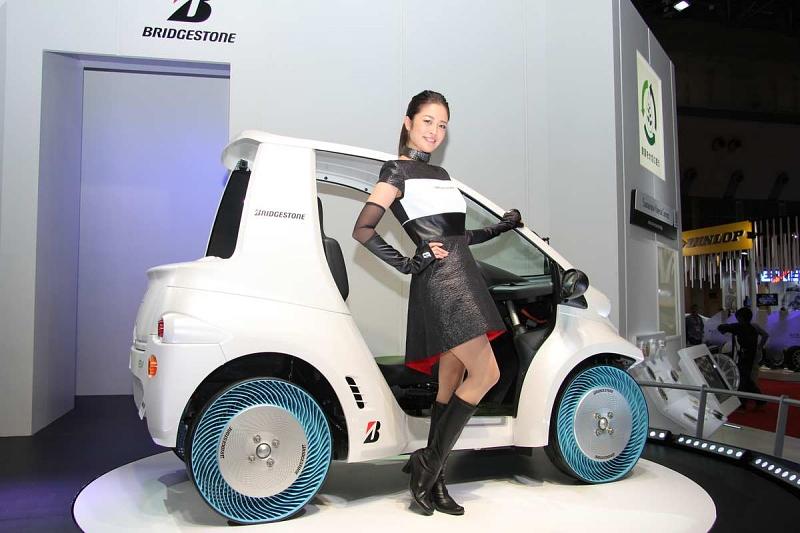 Messehostessen Tokio Motorshow