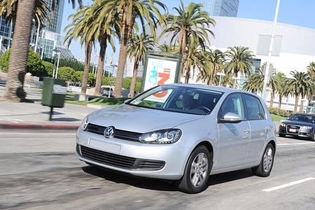 Volkswagen Pkw verkauft knapp sechs Millionen Autos in 2013