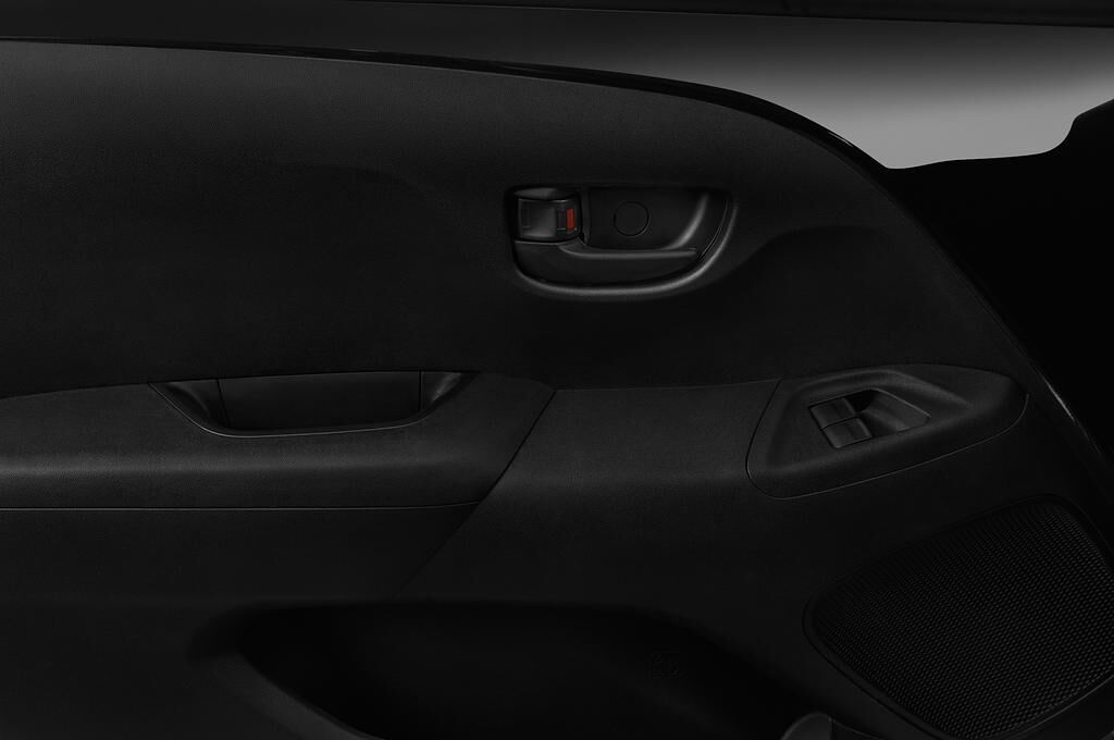 Citroen C1 (Baujahr 2018) Feel 5 Türen Bedienungselemente Tür