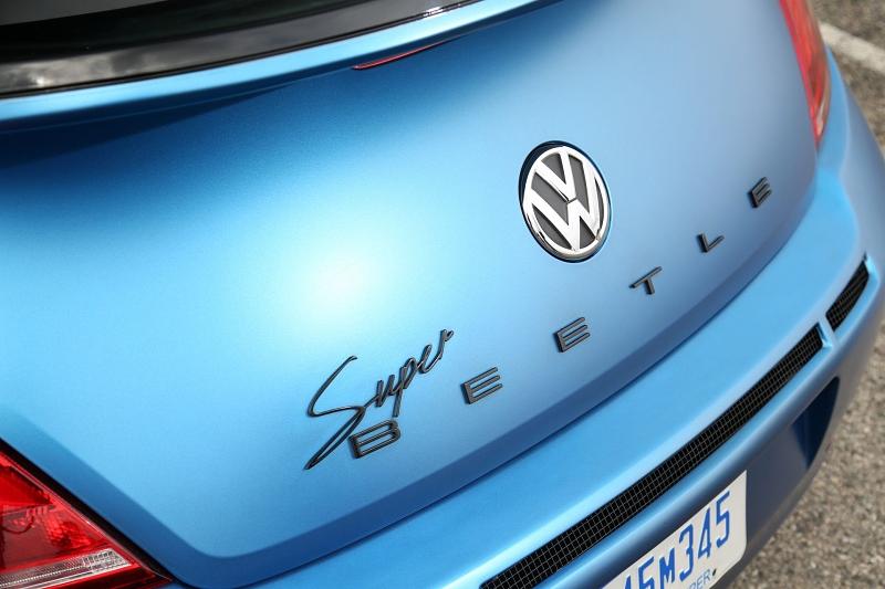 Der Schriftzug \"Super Beetle\" ziert das Heck