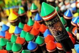 AvD: Bei Feuerwerksschäden hilft nur die eigene Teilkasko-Versicherung