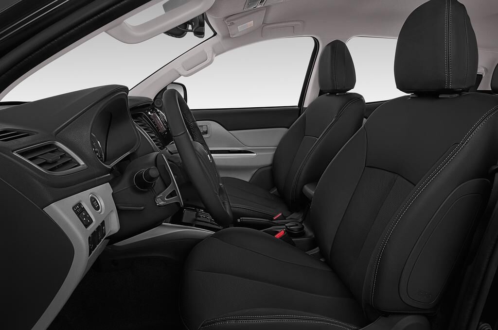 Mitsubishi L200 (Baujahr 2019) Diamant Editionen 4 Türen Vordersitze