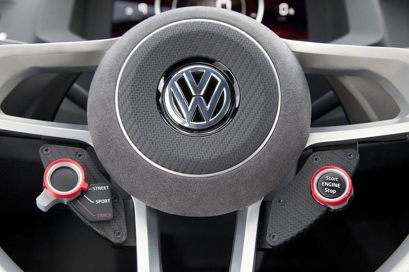 Die Fahrmodi lassen sich mit einem Schalter am Lenkrad bestimmen