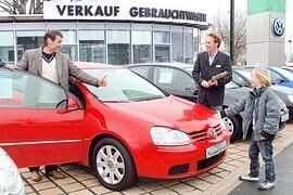 Nur 6 % wollen in den kommenden sechs Monaten ein Auto kaufen