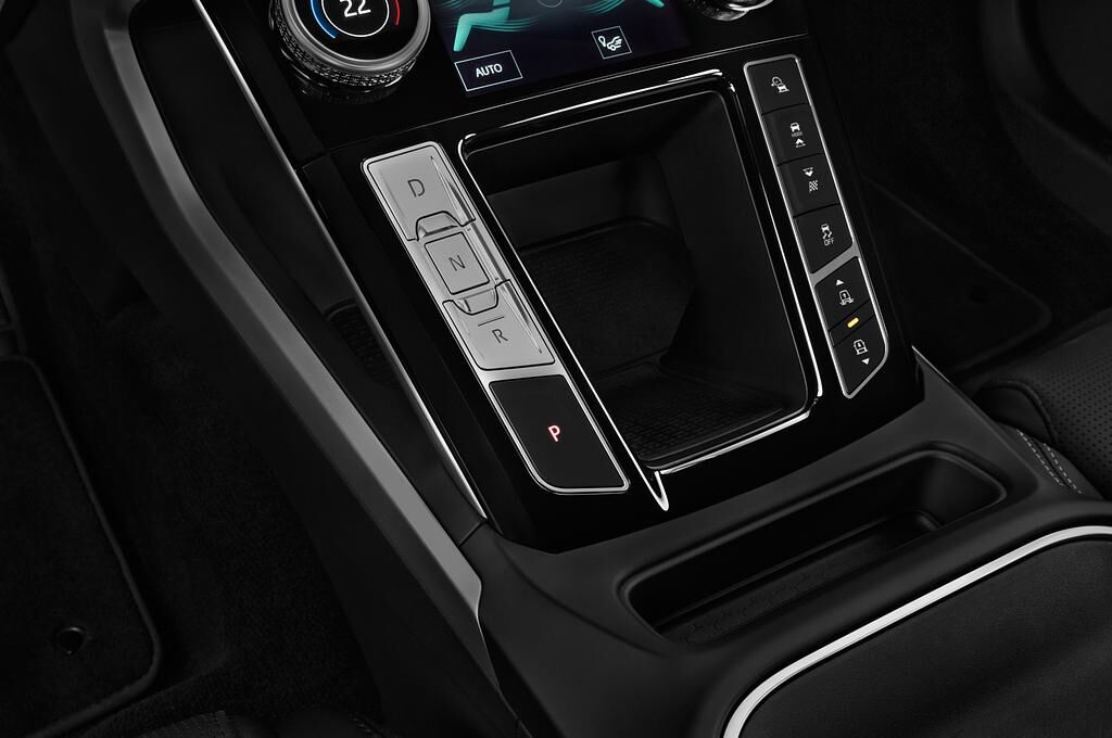 Jaguar I Pace (Baujahr 2019) S 5 Türen Schalthebel