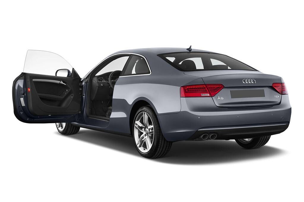 Audi A5 (Baujahr 2012) S line 2 Türen Tür geöffnet