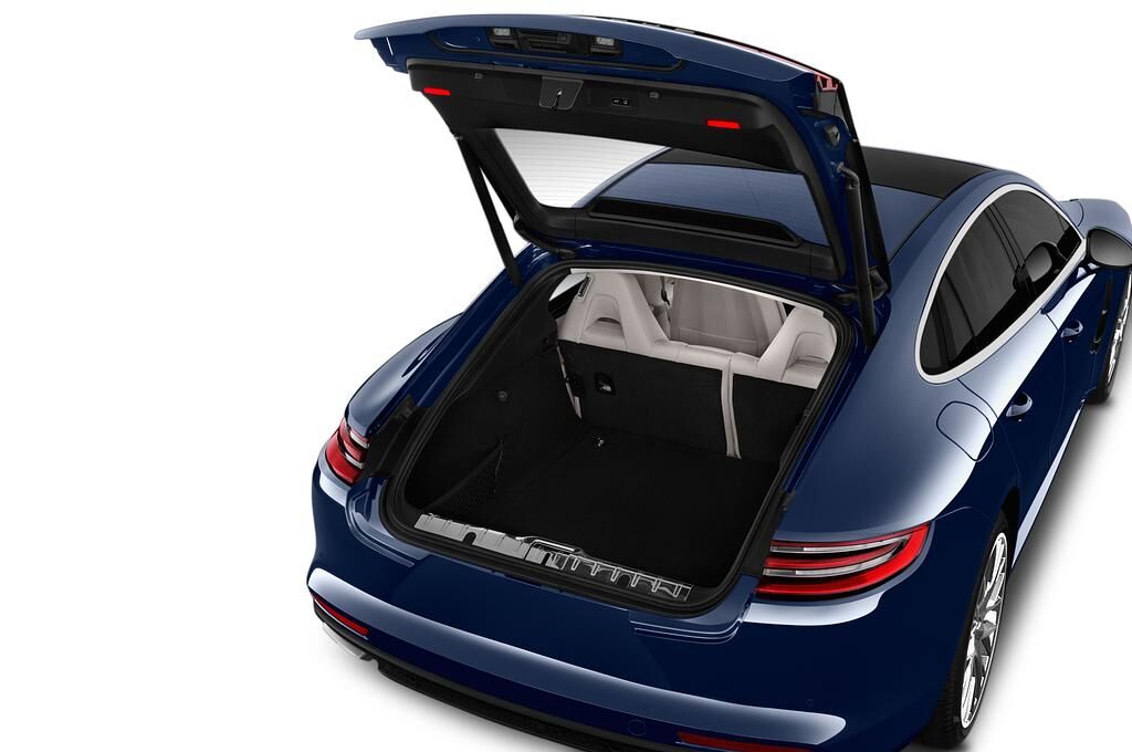 Porsche Panamera (Baujahr 2018) 4S 5 Türen Kofferraum
