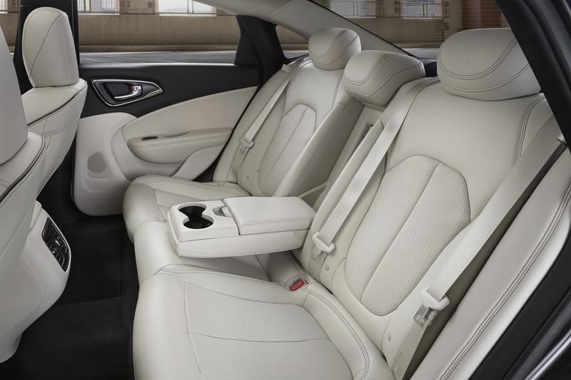 Chrysler 200 C / 200 S - Weltpremiere auf der NAIAS 2014