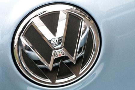 Volkswagen Financial Services AG erwirbt MAN Finance International