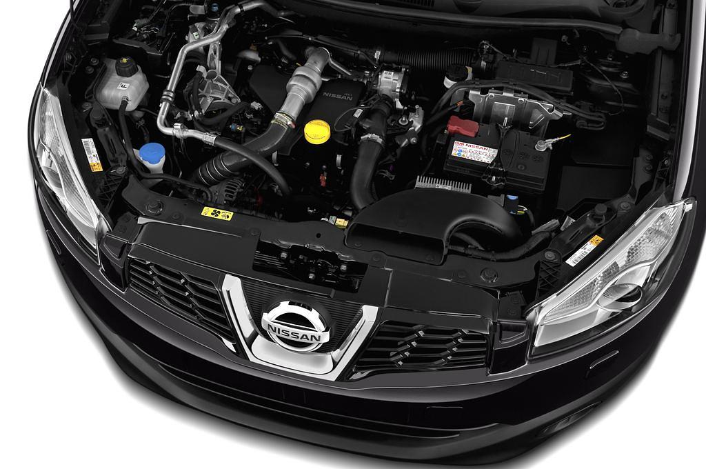 Nissan Qashqai+2 (Baujahr 2010) Tekna 5 Türen Motor