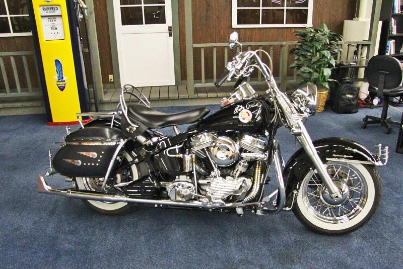 2007er Harley-Davidson Elvis Presley 30th Anniversary Signature Collection