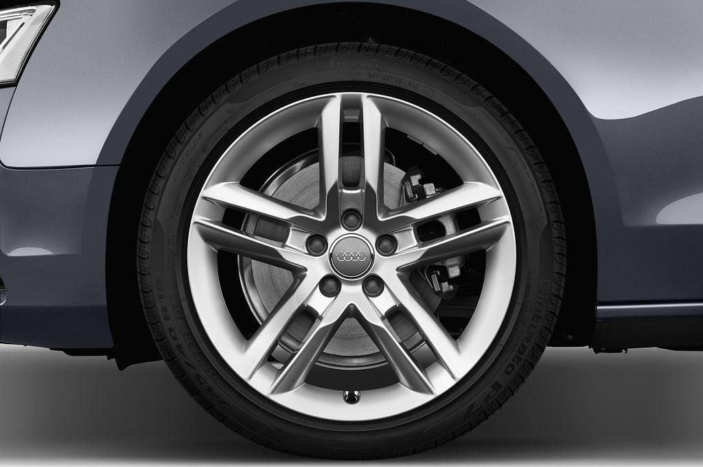 Audi A5 (Baujahr 2012) S line 2 Türen Reifen und Felge