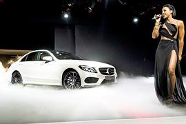 Mercedes präsentiert die C-Klasse am Vorabend der Detroit Motor Show