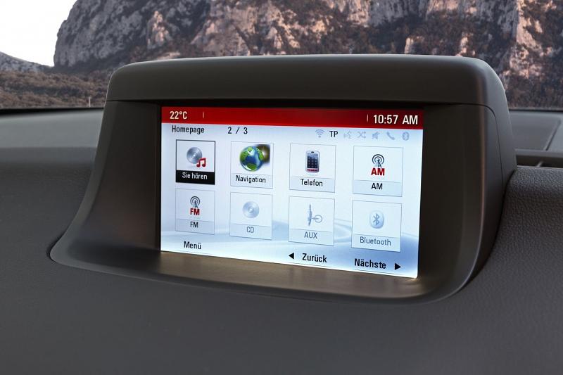 Beim\"IntelliLink-Infotainment-System\". wird das Smartphone eingebunden. Die Bedienung erfolgt mit Apps.