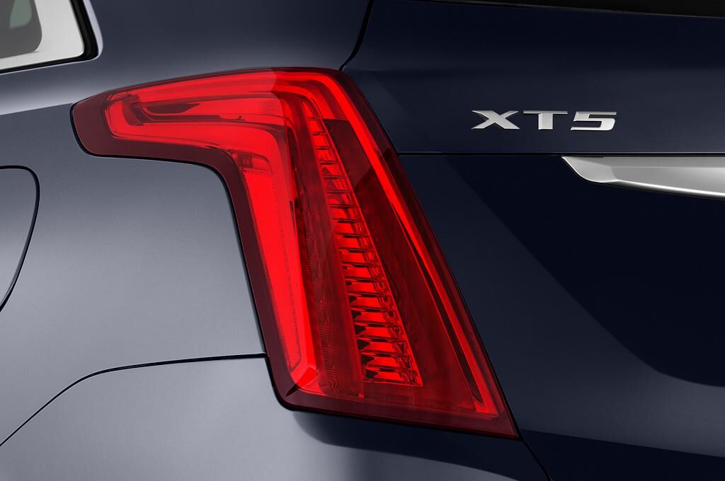 Cadillac XT5 (Baujahr 2019) Platinum 5 Türen Rücklicht