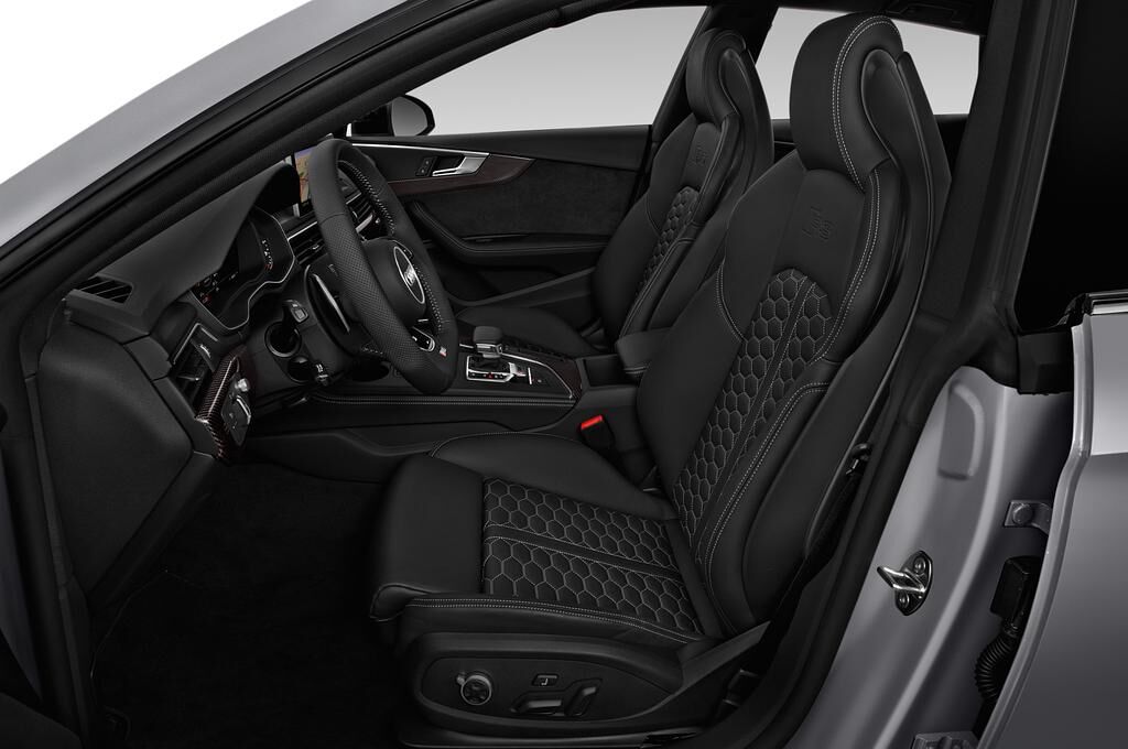 Audi RS 5 Sportback (Baujahr 2019) - 5 Türen Vordersitze