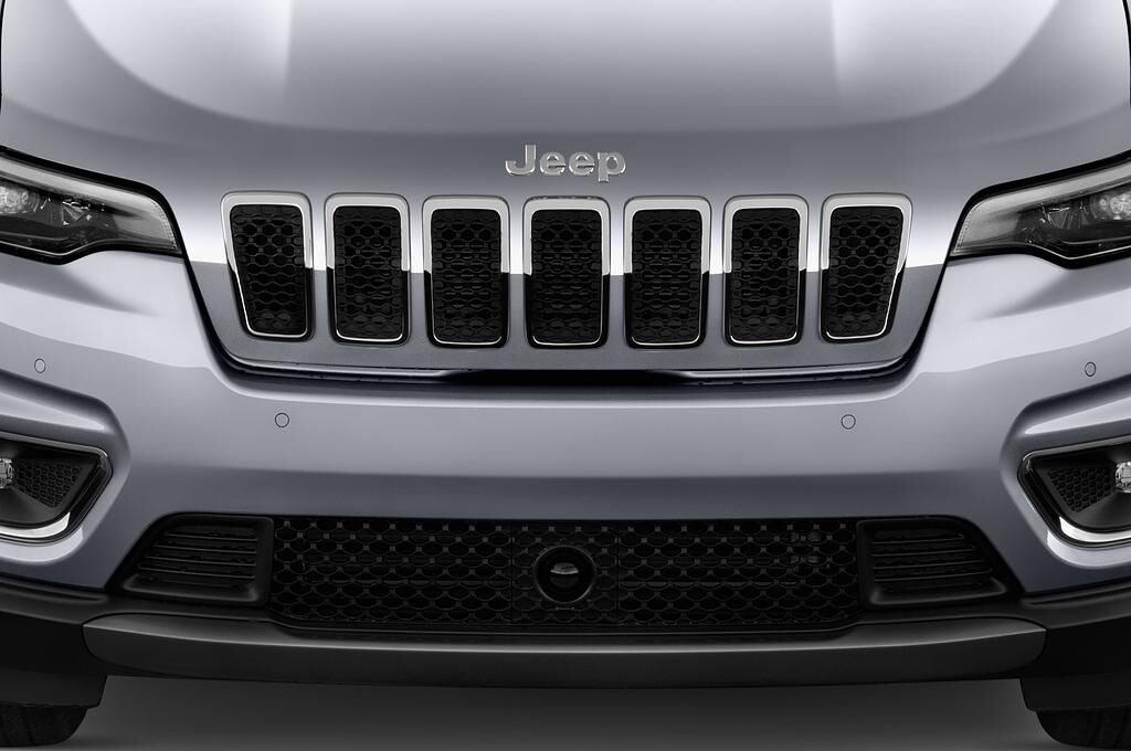 Jeep Cherokee (Baujahr 2018) Limited 5 Türen Kühlergrill und Scheinwerfer