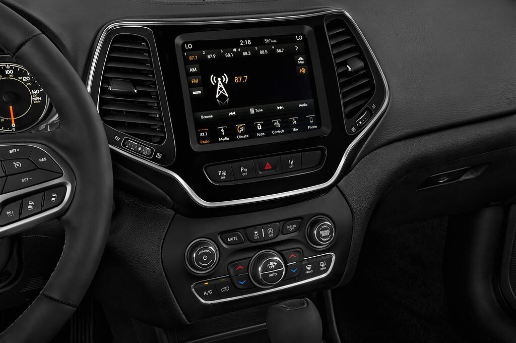 Jeep Cherokee (Baujahr 2018) Limited 5 Türen Radio und Infotainmentsystem