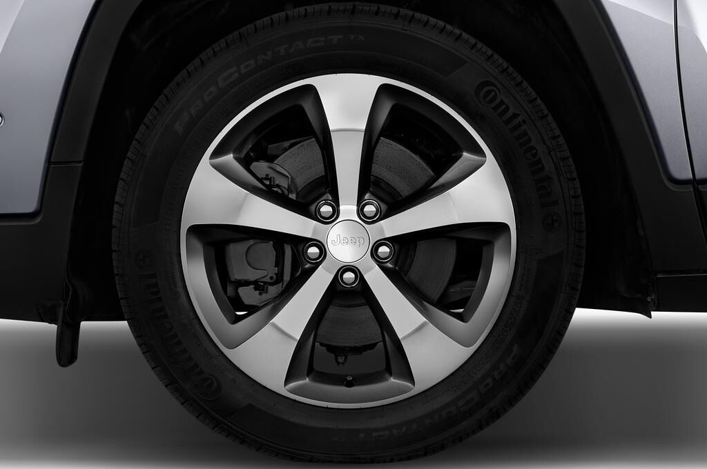 Jeep Cherokee (Baujahr 2018) Limited 5 Türen Reifen und Felge