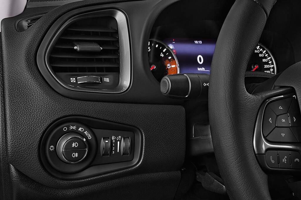 Jeep Renegade (Baujahr 2018) Limited 5 Türen Lüftung
