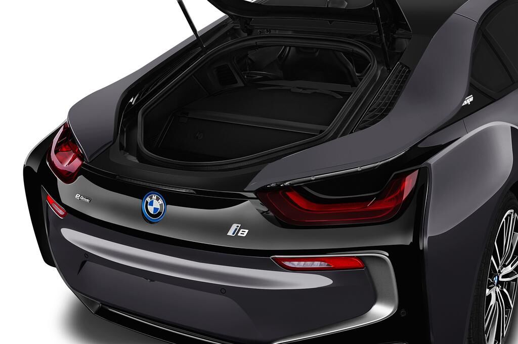BMW i8 (Baujahr 2019) - 2 Türen Kofferraum