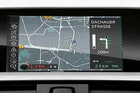 BMW als Vorreiter plant Werbung via Navi