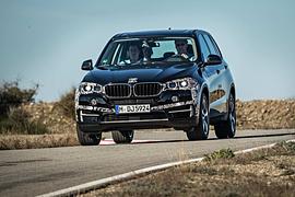 BMW X5 eDrive - Straßenkreuzer mit Stecker