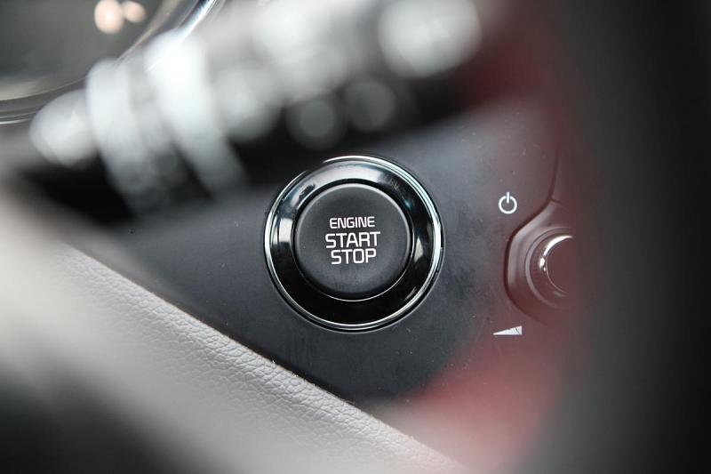 Gestartet wird der Kia pro_cee\\\'d GT per Knopfdruck