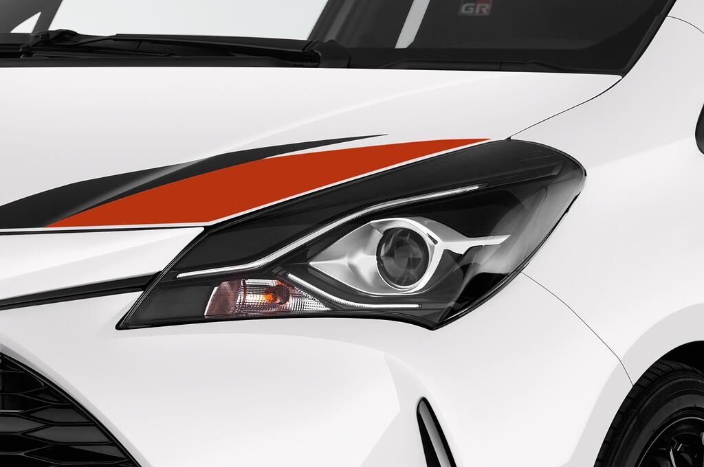 Toyota Yaris (Baujahr 2018)  3 Türen Scheinwerfer