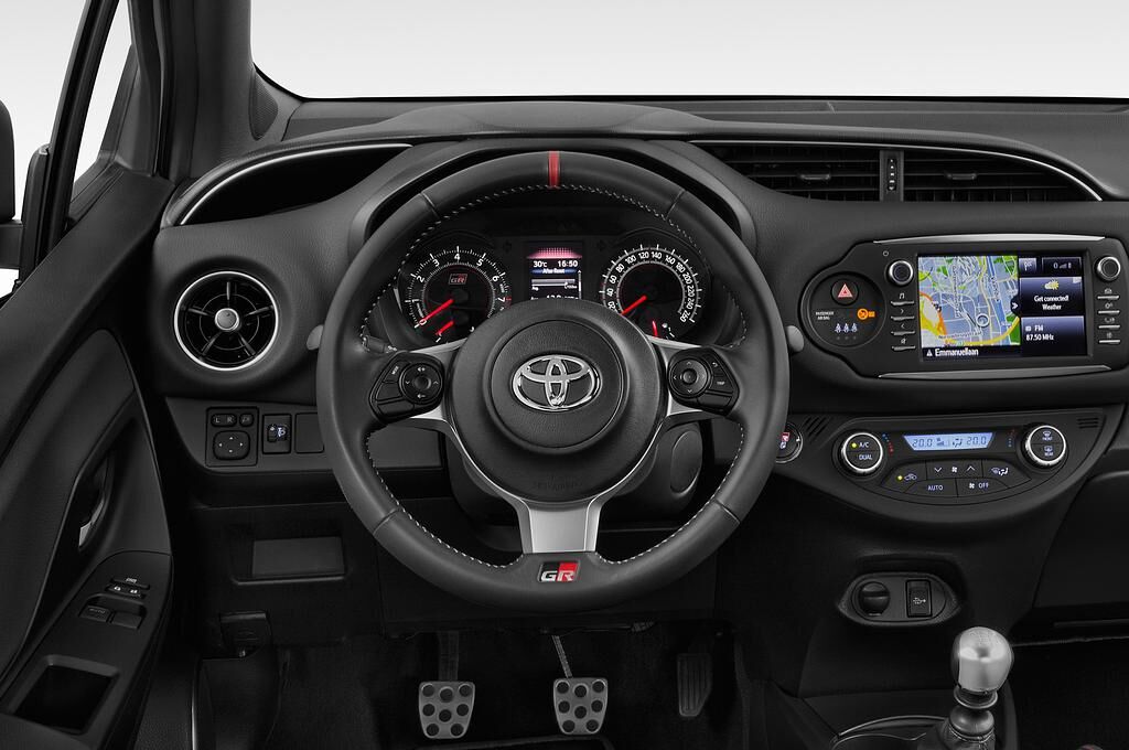 Toyota Yaris (Baujahr 2018)  3 Türen Lenkrad