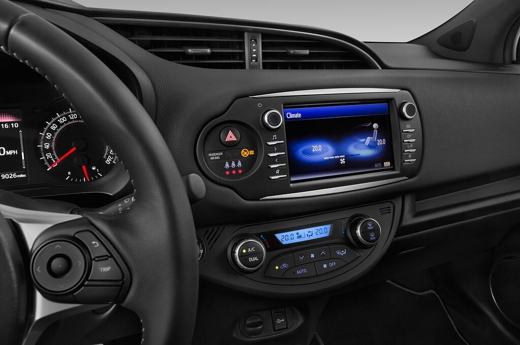Toyota Yaris (Baujahr 2018)  3 Türen Temperatur und Klimaanlage