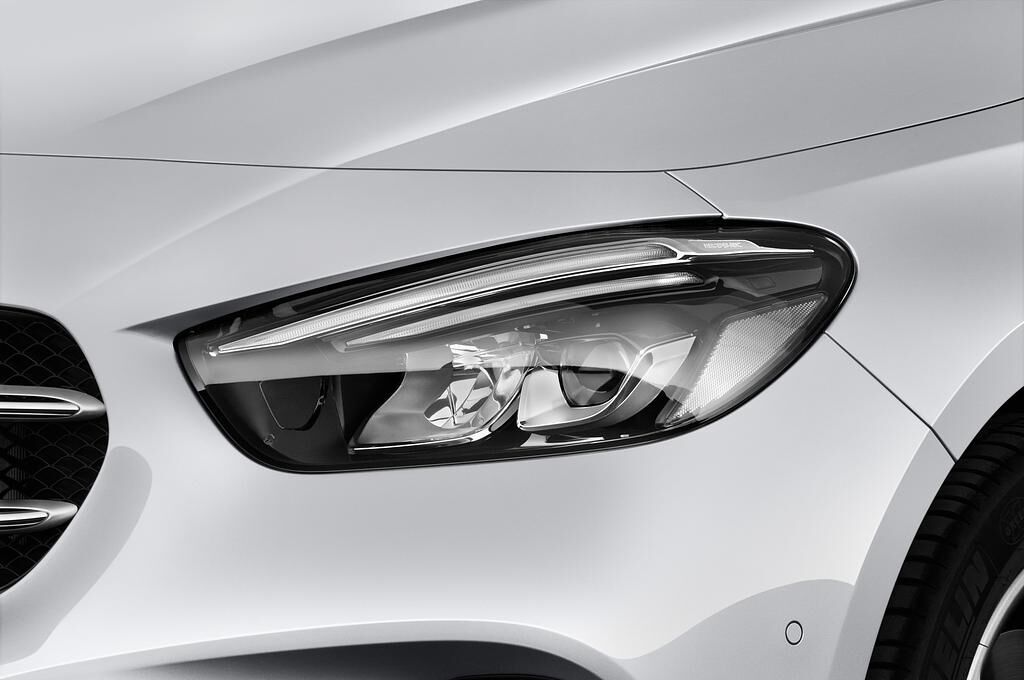 Mercedes B Class (Baujahr 2019) - 5 Türen Scheinwerfer